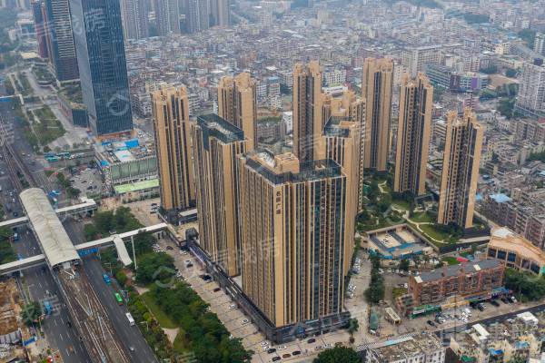 名居廣場|愛聯地鐵口物業,精裝修,新小區,朝南采光好
